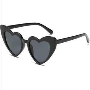 Heart Sunglasses Vintage Cat Eye Retro Mod Black